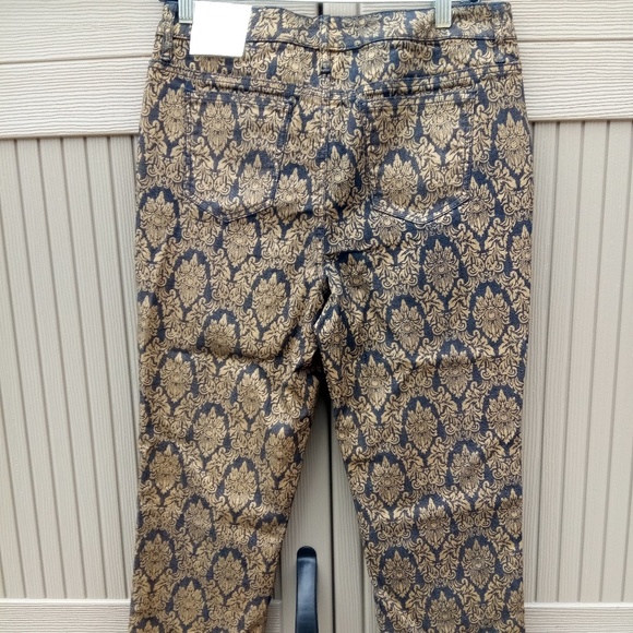 Ellen Tracy Betty Slim Ankle Jeans - Picture 2 of 5